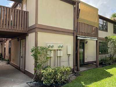 5026 Water Oak Dr #102 Bradenton, FL 34207