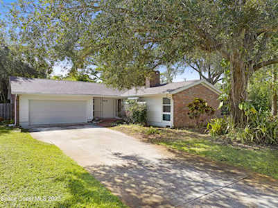 8575 Sylvan Drive West Melbourne, FL 32904