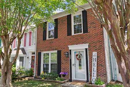 306 Arabian Circle Yorktown, VA 23693