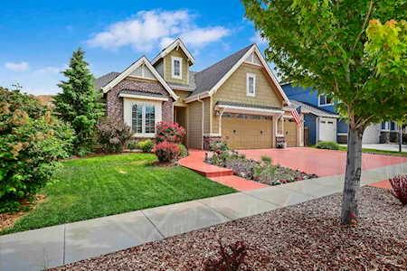 5918 E Playwright St Boise, ID 83716-5792