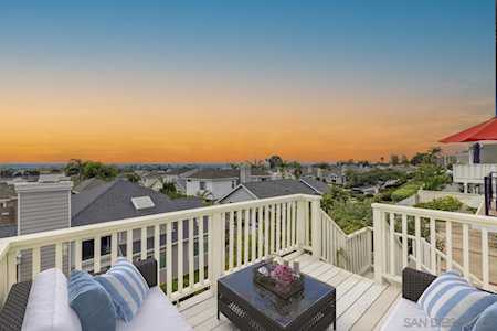 6849 Shearwaters Dr Carlsbad, CA 92011