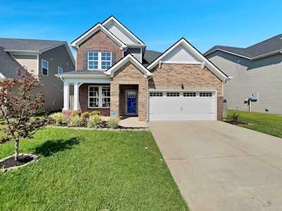 503 Larkspur Ln Murfreesboro, TN 37128
