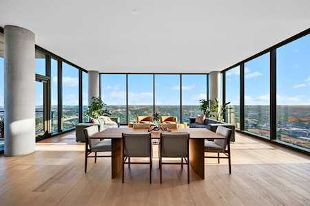 44 East Ave #4604 Austin, TX 78701