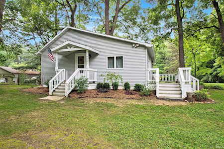 54441 Avalon Drive South Bend, IN 46628