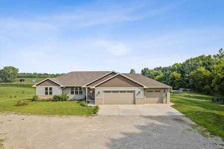 3904 Sandhill Dr Pulaski, Town of Pittsfield, WI 54162-9742