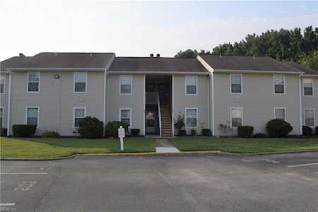 632 Spirit Ct Virginia Beach, VA 23462