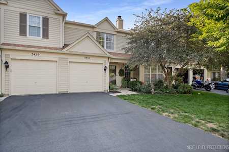 3457 Saint Barthelemy Ln Aurora, IL 60504