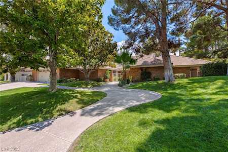 2226 Versailles Ct Henderson, NV 89074