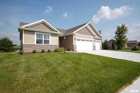 10504 N Trail View Dr Dunlap, IL 61525