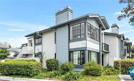 4044 Crystal Dawn Ln #201 San Diego, CA 92122