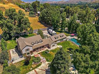 25745 Pacy St Newhall, CA 91321