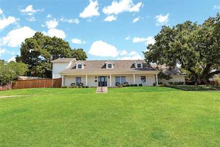 1708 Dakar Road E Fort Worth, TX 76116