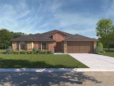1253 ROLLING MEADOWS Drive Cedar Hill, TX 75104