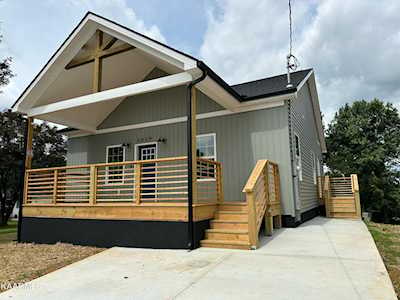 2629 Summit Ave Knoxville, TN 37917