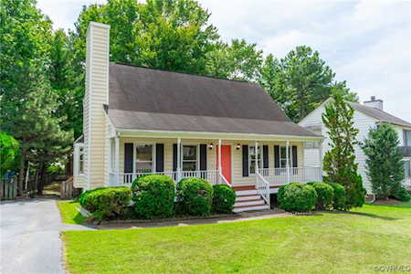 8955 Castle Point Dr Glen Allen, VA 23060