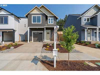 241 E Barbaras WAY Newberg, OR 97132