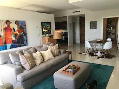 3250 Grand Ave #510 Miami, FL 33133