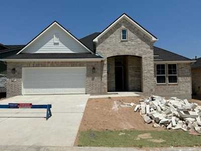 228 Sweeping Sage LN San Marcos, TX 78666