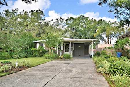 521 7th St NE Winter Haven, FL 33881