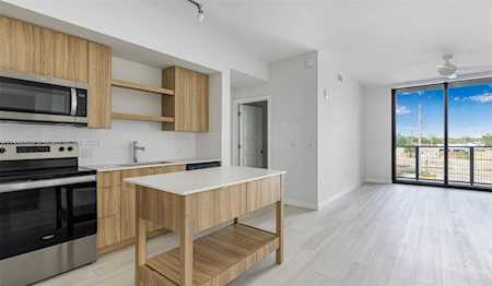 555 NE 8th St #330 Fort Lauderdale, FL 33304