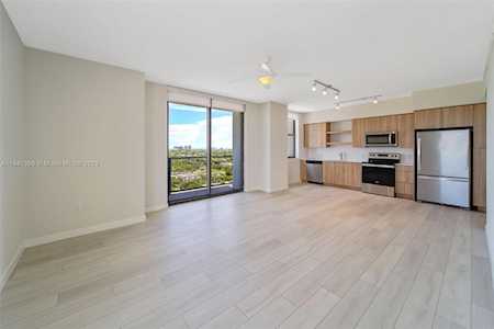 555 NE 8th St #1709 Fort Lauderdale, FL 33304