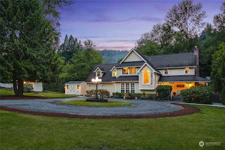 23426 SE May Valley Rd Issaquah, WA 98027