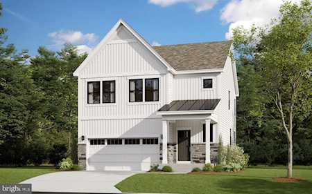 6415 Benton Oak Ct Linthicum Heights, MD 21090