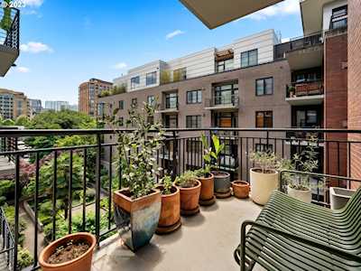 1030 NW Johnson ST #401 Portland, OR 97209
