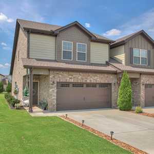 4130 Suntropic Ln Murfreesboro, TN 37127