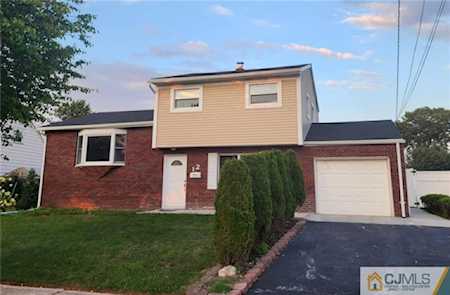 12 Clover Court Carteret, NJ 07008