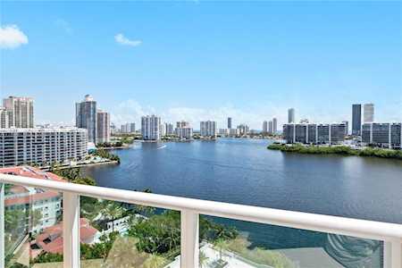 3301 NE 183rd St #1608 Aventura, FL 33160