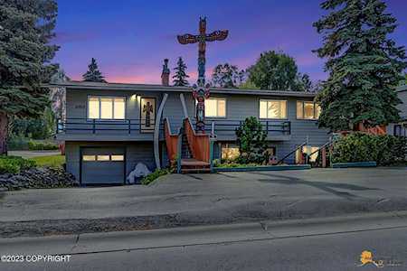 650 W 53rd Ave Anchorage, AK 99518