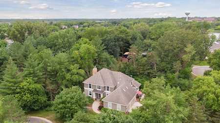 933 Cedarleaf Court Mahtomedi, MN 55115