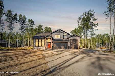 1807 Laurie Meadows Dr Wasilla, AK 99654