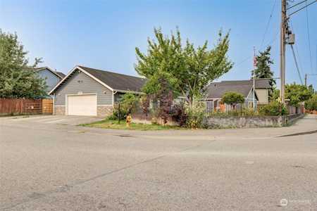 10722 60th Ave NE Marysville, WA 98270