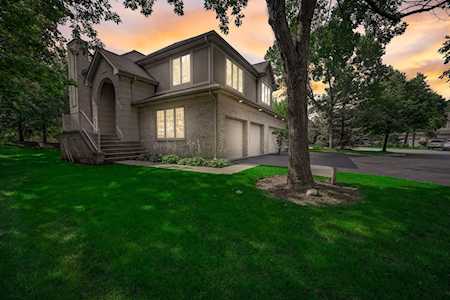 55 Beaconsfield Ct Lincolnshire, IL 60069