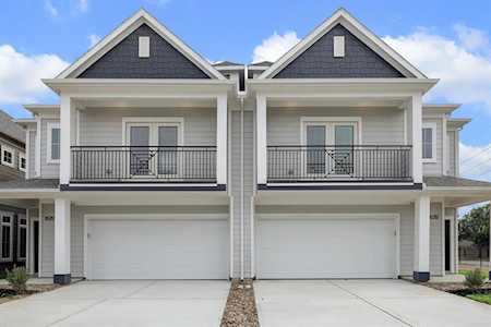 16587 Oasis Glade Drive Richmond, TX 77407