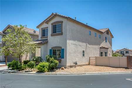 5635 Low Stakes Ct Las Vegas, NV 89122