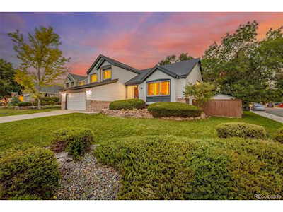 5689 Wickerdale Ln Highlands Ranch, CO 80130