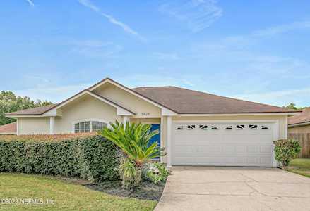 5424 Cumberland Forest LN Jacksonville, FL 32257