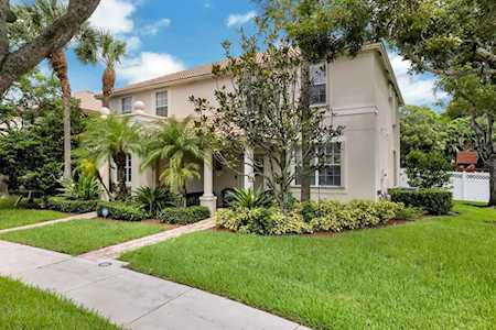 8041 Murano Circle Palm Beach Gardens, FL 33418