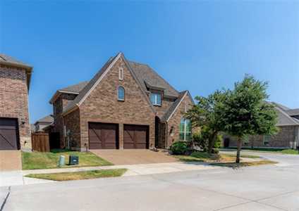 713 Winehart Street Lewisville, TX 75056