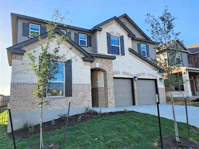 7706 Treestar DR Austin, TX 78744