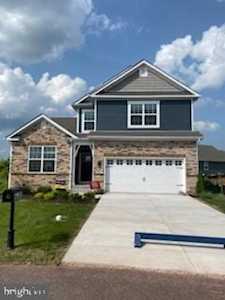45 Charles Dr Gettysburg, PA 17325