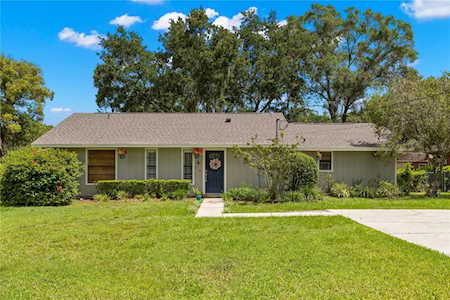 304 1st Ave SE Lutz, FL 33549