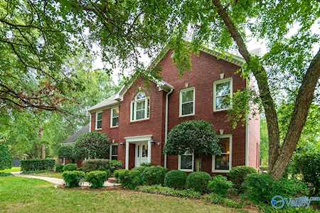 127 Silver Lake Circle Madison, AL 35758
