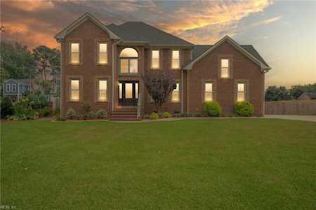 611 Etheridge Rd Chesapeake, VA 23322