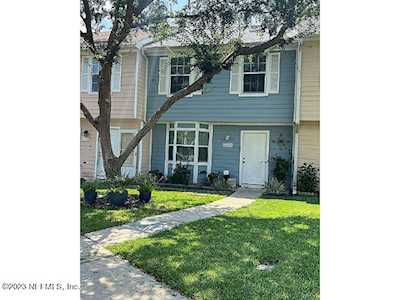 11464 Vidalia CT Jacksonville, FL 32223