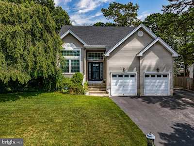 183 Anchor Ave Manahawkin, NJ 08050