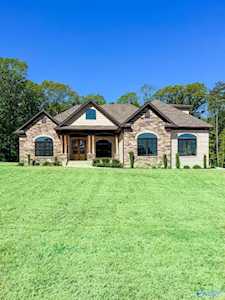 4121 Mountain Valley Road Decatur, AL 35603